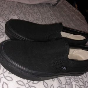 Vans slip ons - black